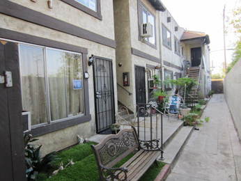 21825 Belshire Avenue Unit 14, Hawaiian Gardens, CA 90716 