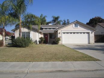 2830 South Aspen Street, Visalia, CA 93277 