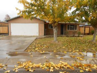328 N Holly St, Woodlake, CA 93286 