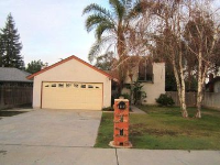 211 N Simon Drive, Visalia, CA 93292 