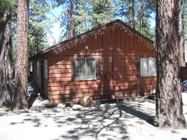 3821 Steven Lane, South Lake Tahoe, CA 96150 