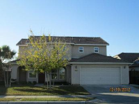 964 Monterey St, Madera, CA 93637 