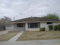 10512 Santa Clara Street, Lamont, CA 93241 