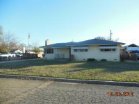 5040 East Lewis Ave, Fresno, CA 93727 