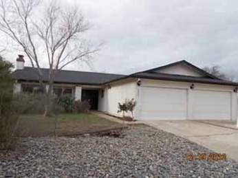 2622 Avola St, Redding, CA 96002 