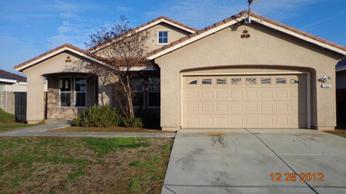 5249 East Byrd Ave, Fresno, CA 93725 