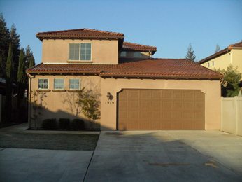 1919 W Roby Avenue, Porterville, CA 93257 