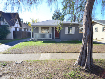352 Roosevelt Avenue, Pomona, CA 91767 