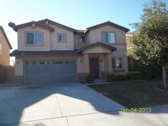 15491 Spruce Tree Way, Fontana, CA 92336 