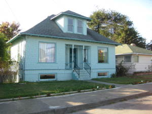 3214 D St, Eureka, CA 95503 