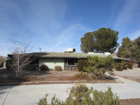 14350 Chinook Road, Apple Valley, CA 92307 