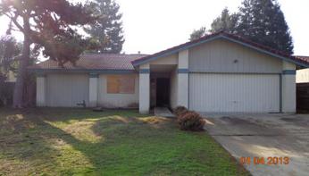 2733 East Norman Dr, Visalia, CA 93292 