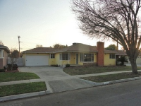3386 East Richert Avenue, Fresno, CA 93726 