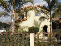 923 W 50th Street, Los Angeles, CA 90037 