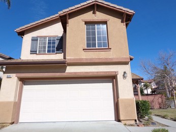 8695 East Sunnywalk Lane, Anaheim, CA 92808 