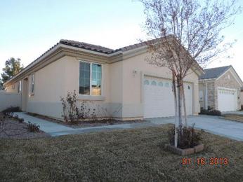 11039 Waterwood St, Apple Valley, CA 92308 