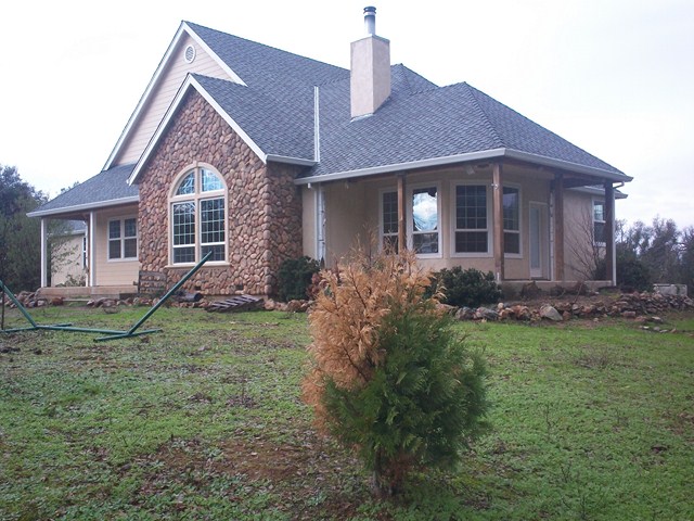 95 Brooktree Ln, Oroville, CA 95966 