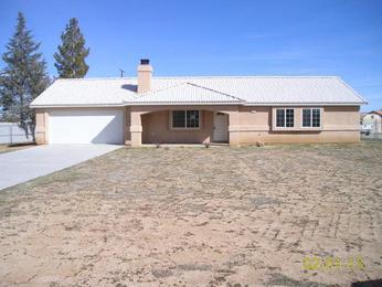 11031 Neola Road, Apple Valley, CA 92308 
