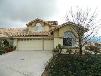 1592 Fairway Oaks Avenue, Banning, CA 92220 