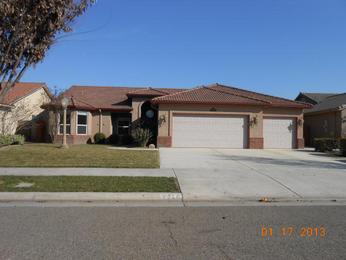 2246 North Carson Ct, Visalia, CA 93291 