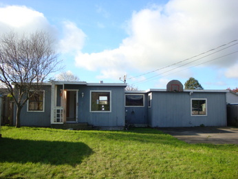 1676 Thelma Street, Fortuna, CA 95540 