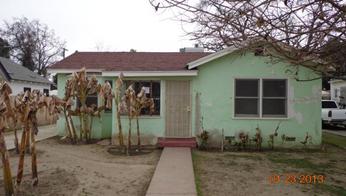 909 South Locust St, Visalia, CA 93277 