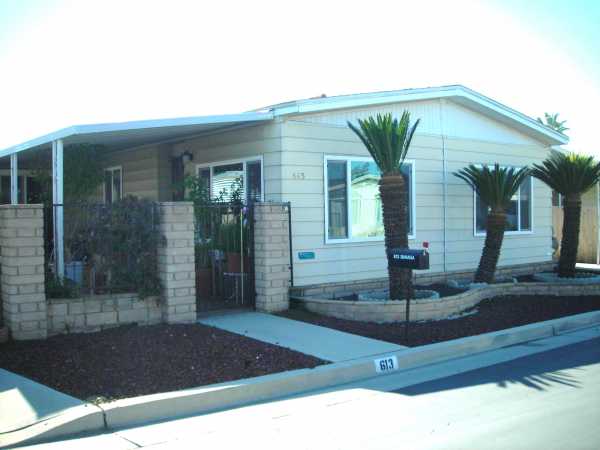 613 44th Street, Bakersfield, CA 93301 