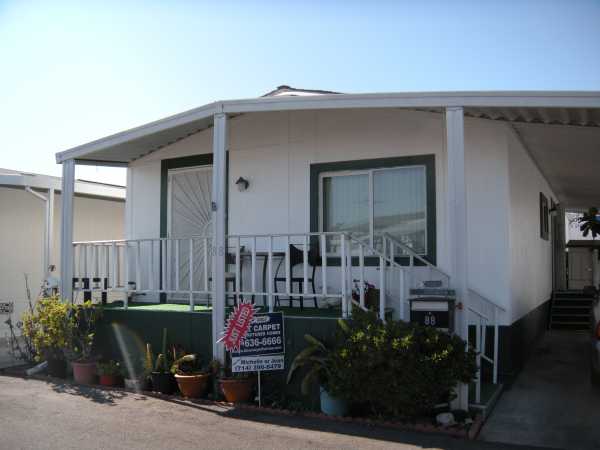 903 W. 17th Street #88, Costa Mesa, CA 92627 