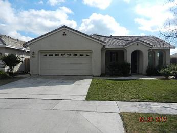 5242 East Grove Ave, Fresno, CA 93725 