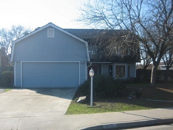 929 Cedar Lane, Lemoore, CA 93245 