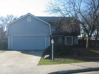 929 Cedar Lane, Lemoore, CA 93245 