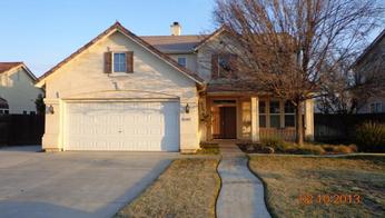 1082 West Windsor Ct, Hanford, CA 93230 
