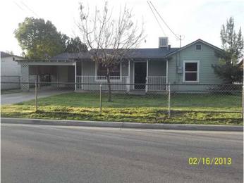 2681 Pine Street, Selma, CA 93662 