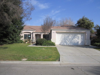 2346 E Houston Avenue, Fresno, CA 93720 