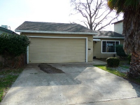 1028 S Dartmoor Circle, Lodi, CA 95240 