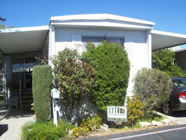 20652 Lassen St, Chatsworth, CA 91311 