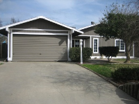 11267 Flora Way, Armona, CA 93202 