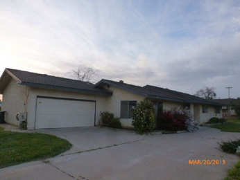 2801 Mercury Dr, Lemon Grove, CA 91945 