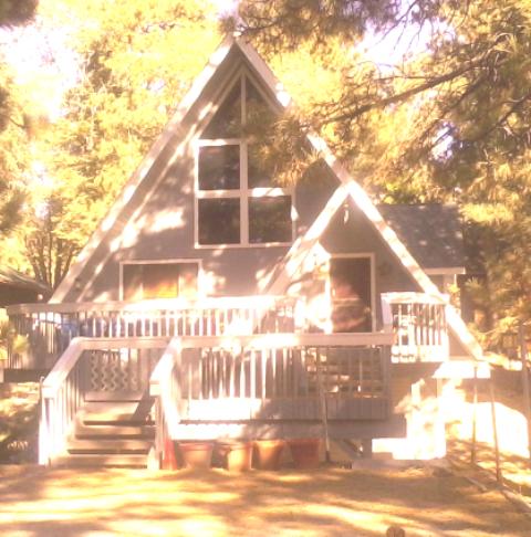 563 Beechnut Drive, Green Valley Lake, CA 92341 