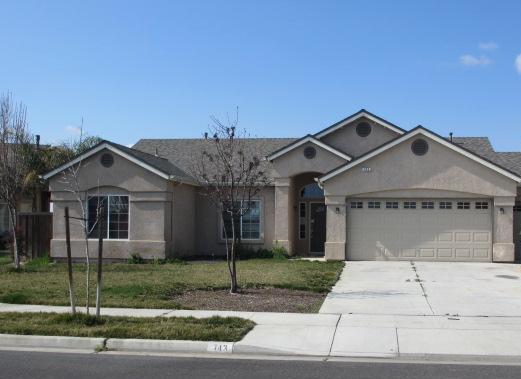 743 Quince Avenue, Lemoore, CA 93245 