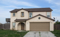 998 Warren Street, Tulare, CA 93274 