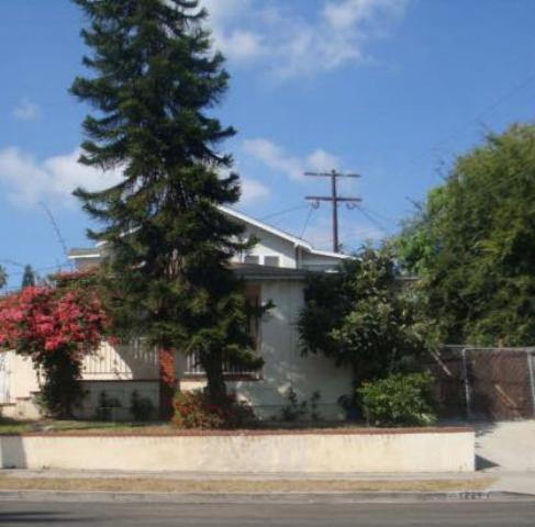 221 N Bandini St, San Pedro, CA 90731 