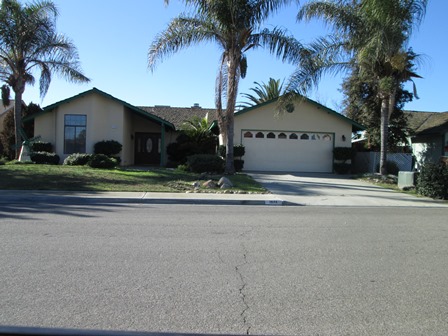 1974 Roland Dr, Hanford, CA 93230 