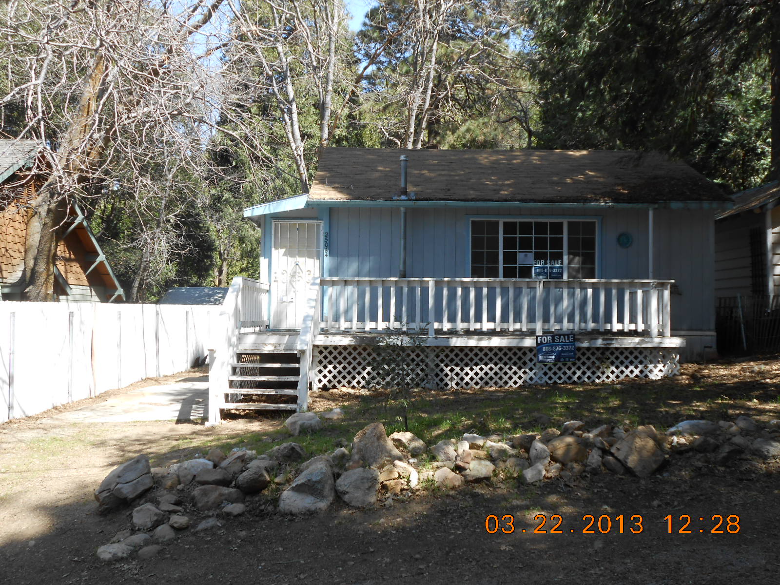 25064 Boa Drive, Crestline, CA 92325 