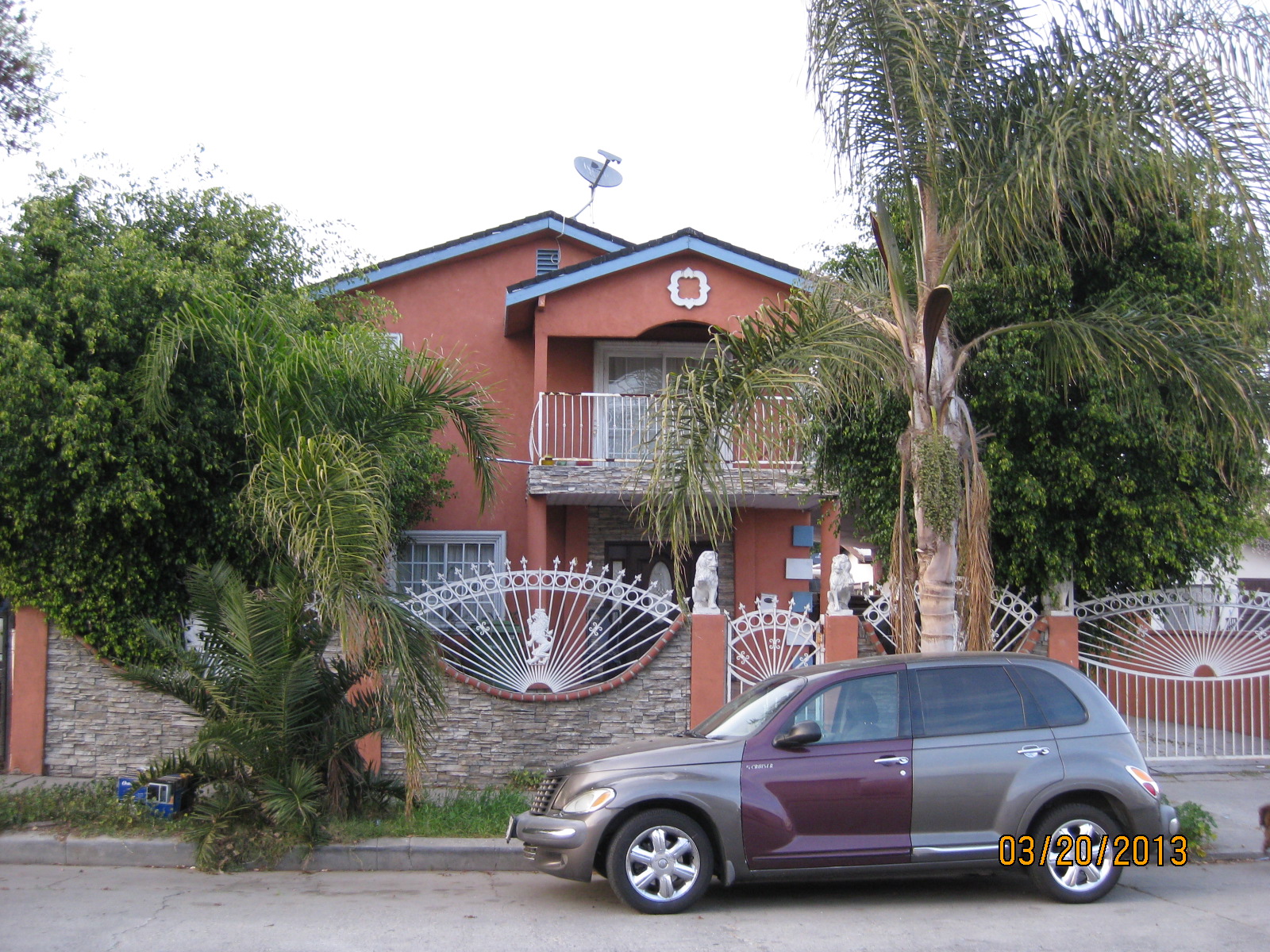 419 West Colden Avenue, Los Angeles, CA 90003 