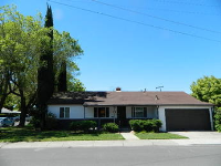 3215 Delaware Avenue, Stockton, CA 95204 