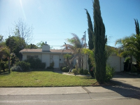 501 North Sunset Dr, Lodi, CA 95240 