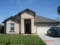 821 Rood Avenue, Sacramento, CA 95838 