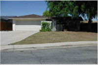 208 Comet Court, Bakersfield, CA 93308 