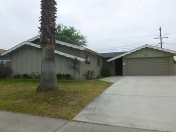 607 Baldwin Avenue, Redlands, CA 92374 